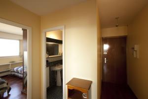 Hotel Vicq D'azir 2475 Hld 34384 3*